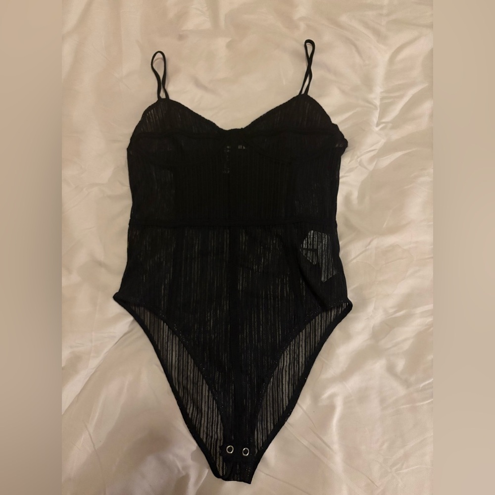 Forever 21 Black Textured Top